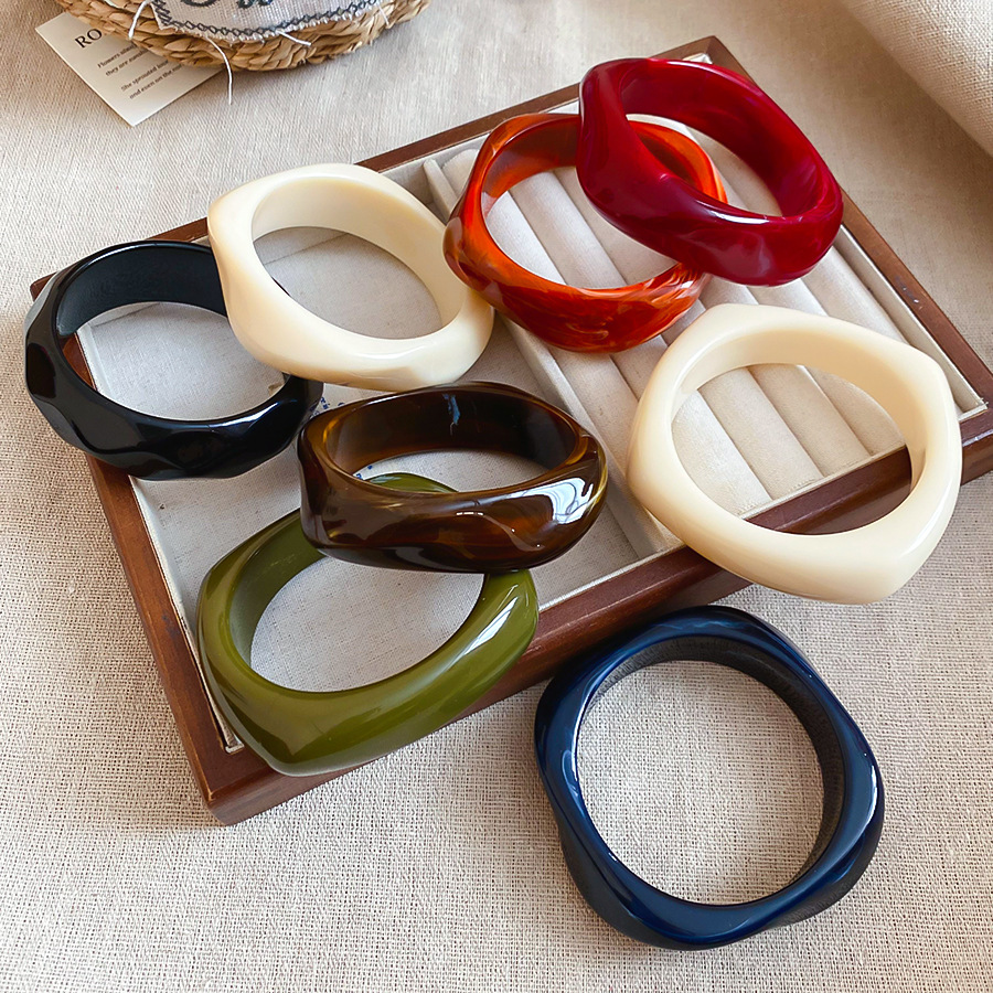 Armband Irregular Shape I Acrylic bangle