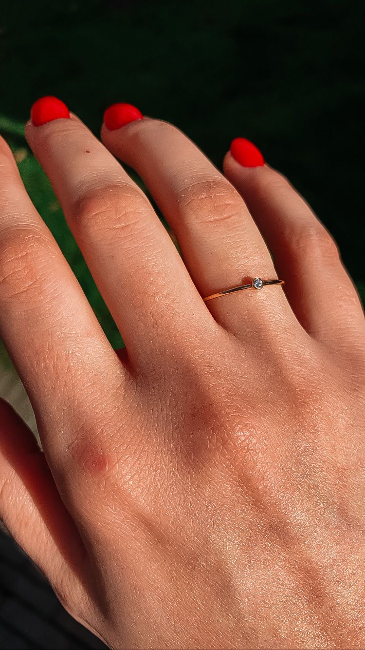 Ring ~ Bezel Silver Stone