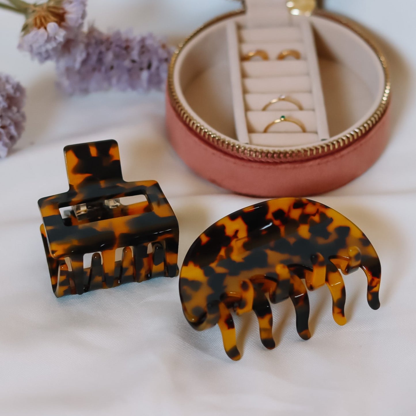 Haarknijper On film I Brown Marble