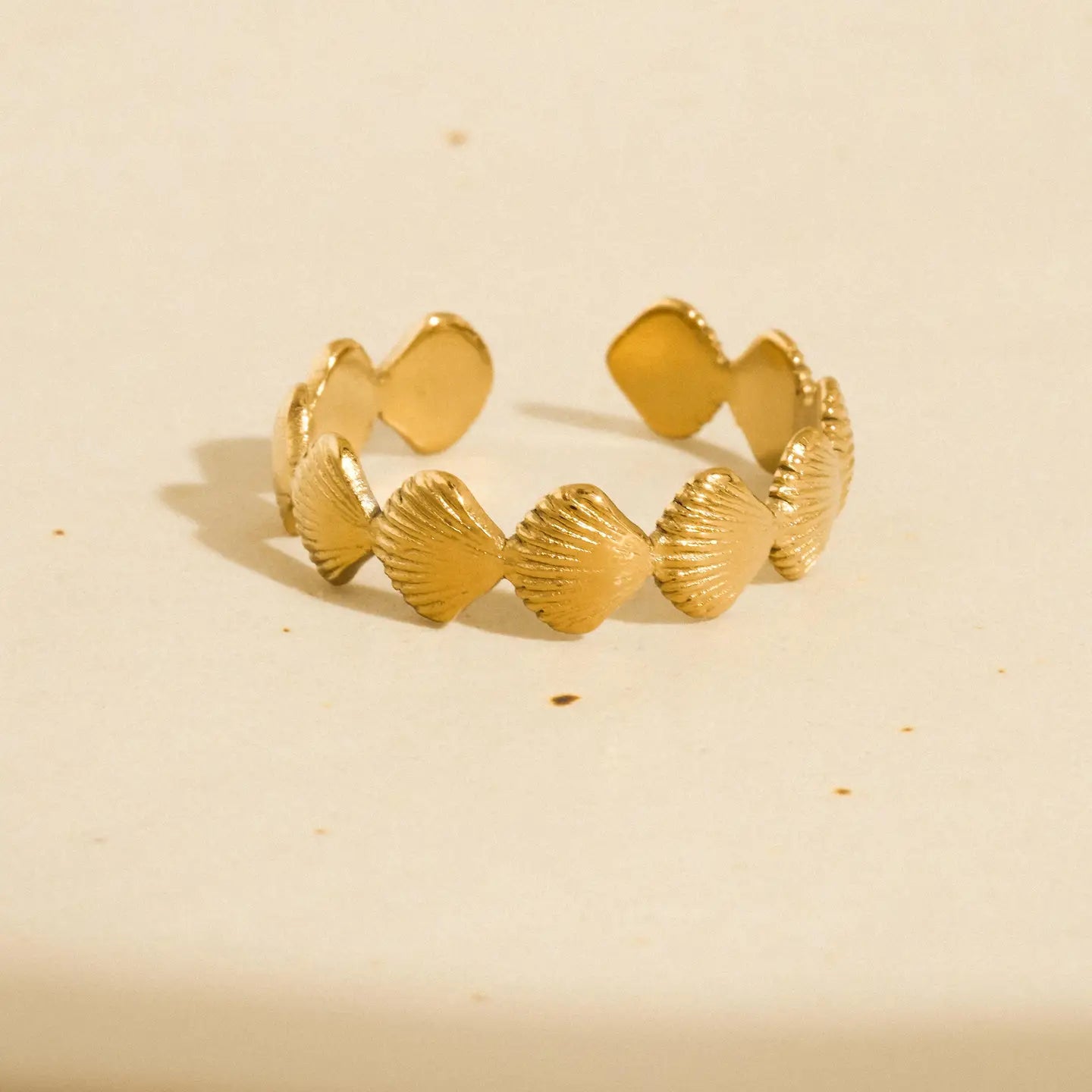 Ring Aquelle