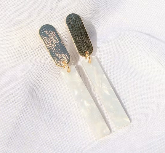 Cecille Statement I Wit gemarmerd