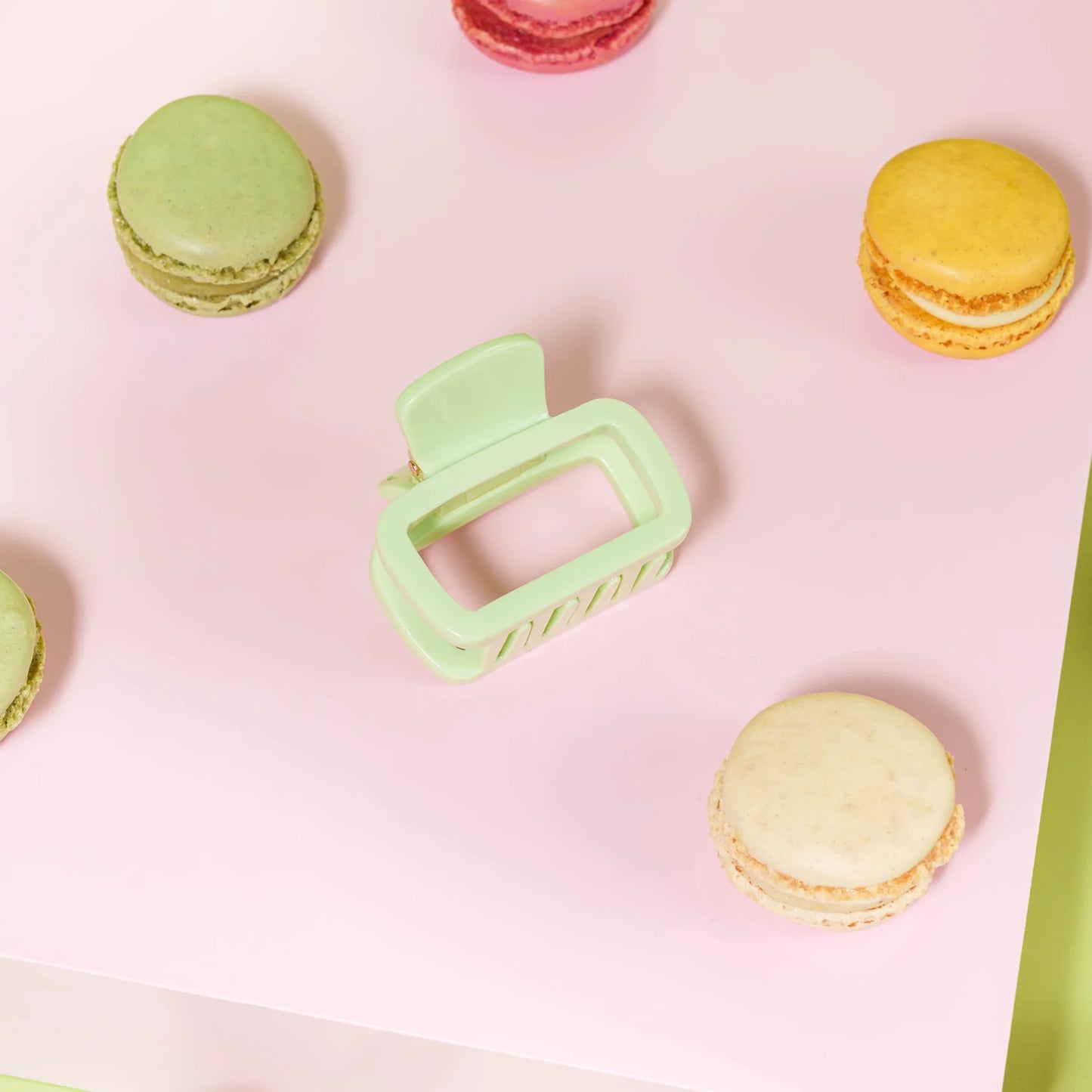 Haarknijper Medium Viv | Effen matcha groen