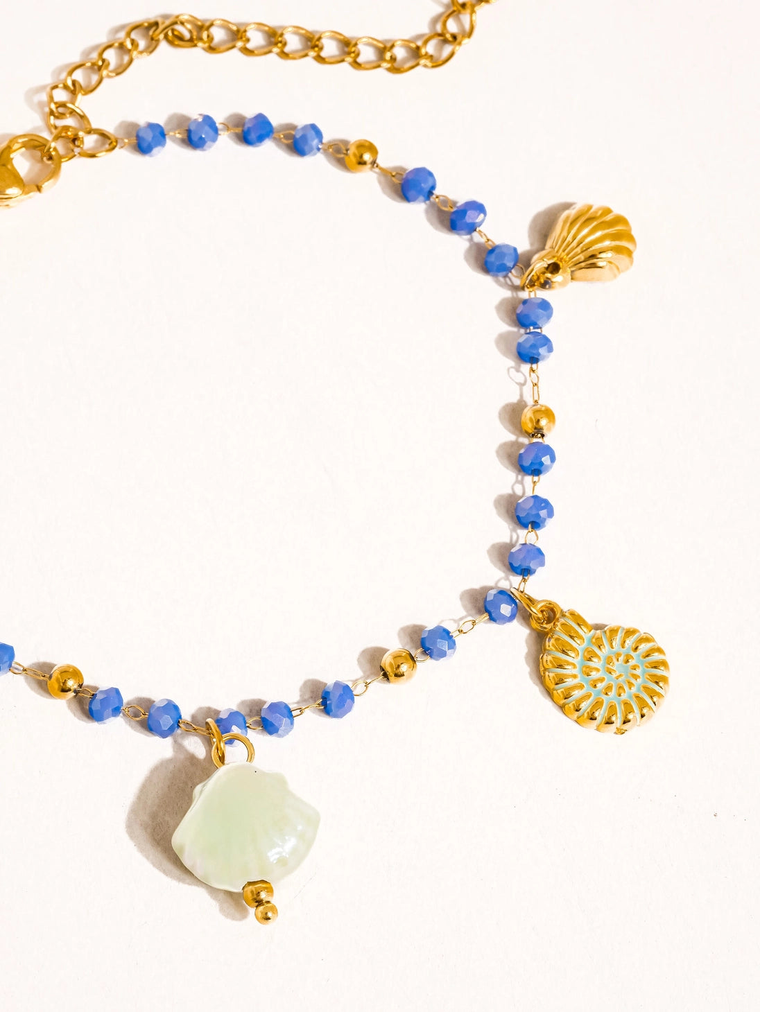 Armband Shells and Star Beaded Blue